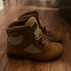Timber boots